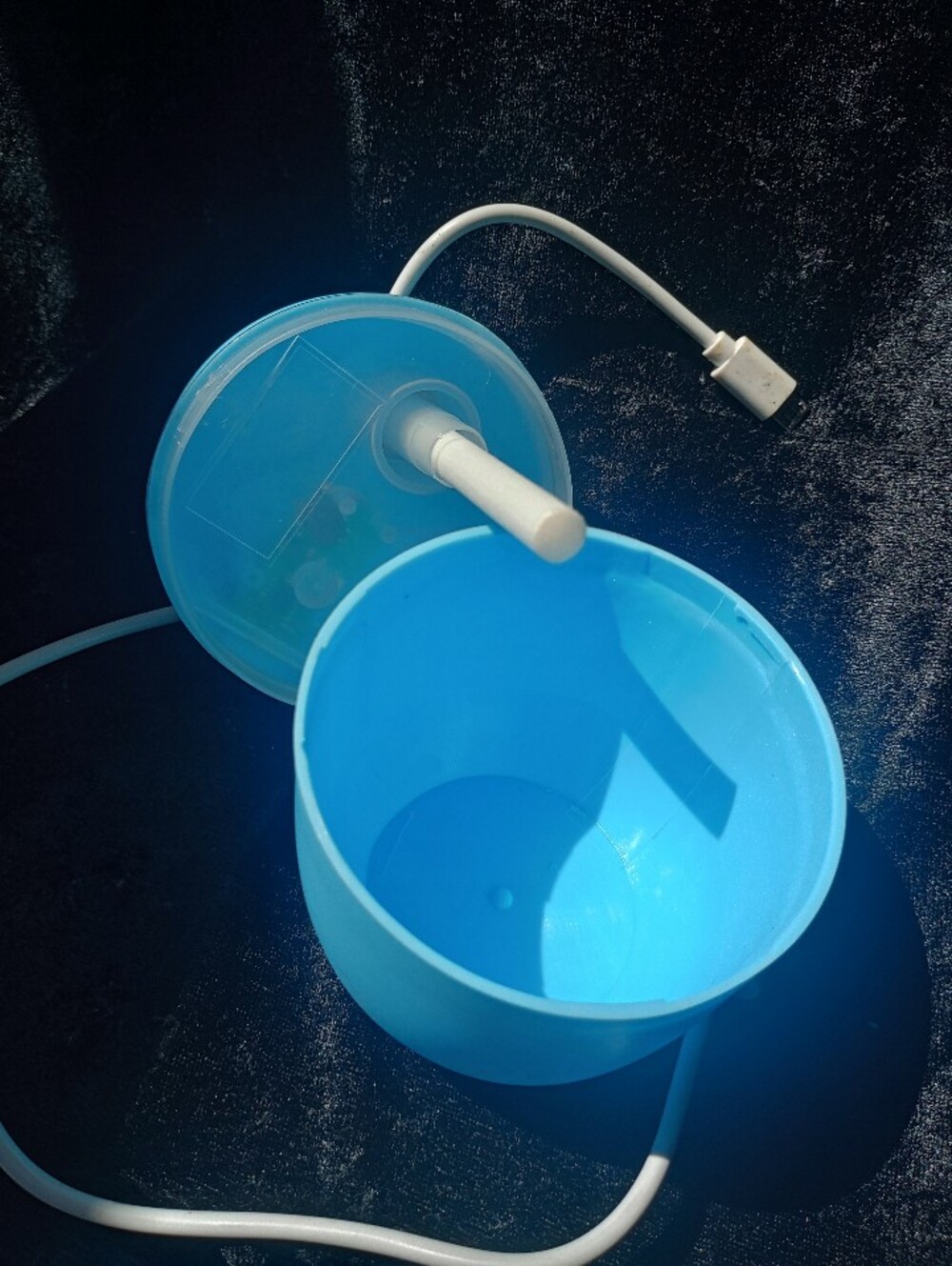 Light Up Small Room Humidifier - Picture 2 of 3